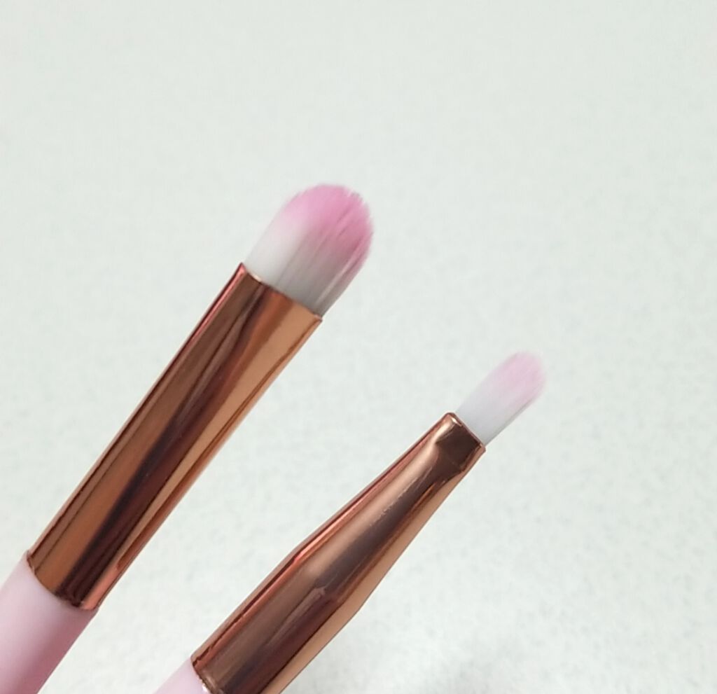 ごくふわっ ミッキーブラシ/DAISO/メイクブラシを使ったクチコミ（3枚目）