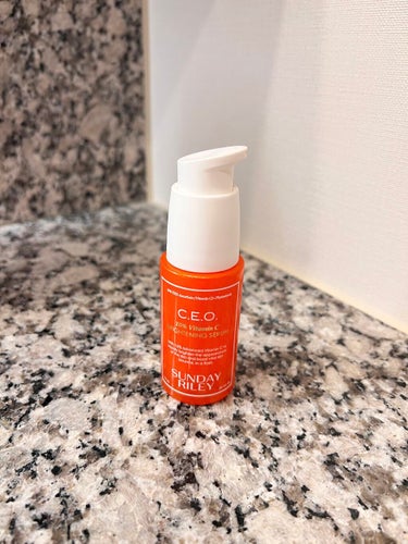 #使い切り
SUNDAY RILEYのC.E.O Vitamin C Rapid Flash Brightening  Serum
selfridgesより購入

朝用のビタミンC配合美容液
低刺激性
