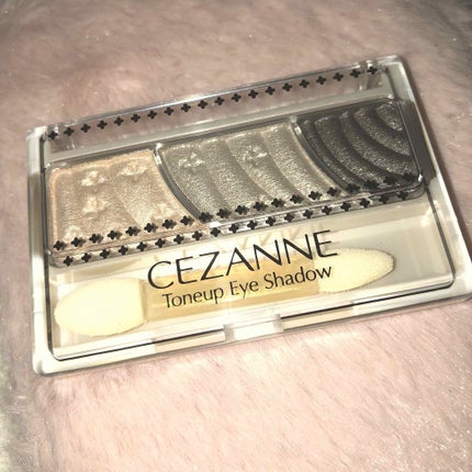 トーンアップアイシャドウ/CEZANNE/アイシャドウパレットを使ったクチコミ(1枚目)