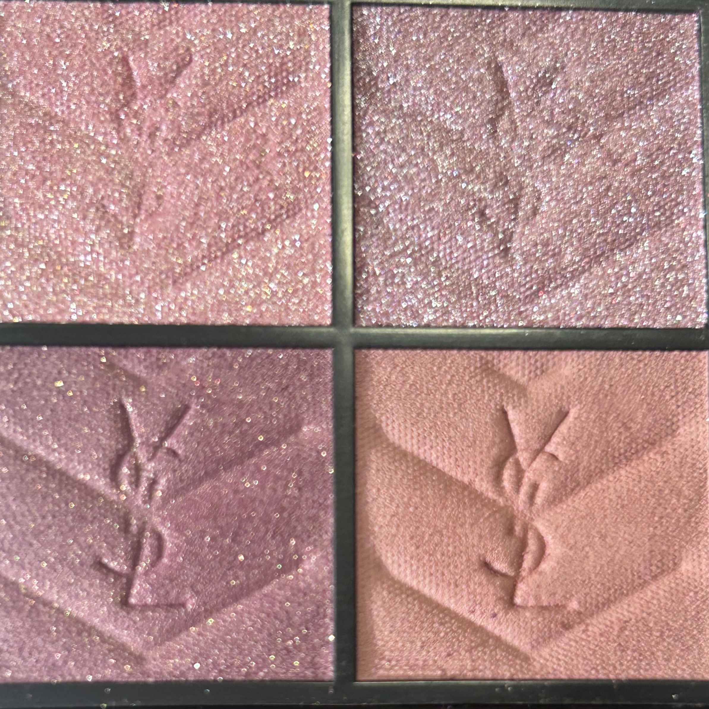 クチュール ミニ クラッチ/YVES SAINT LAURENT BEAUTE/アイシャドウパレットを使ったクチコミ（3枚目）