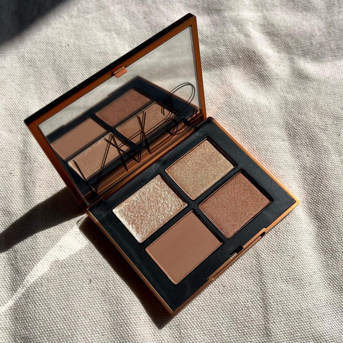 クワッドアイシャドー 03139 / NARS(ナーズ) | LIPS クワッドアイシャドー 03139 / NARS(ナーズ) | LIPS