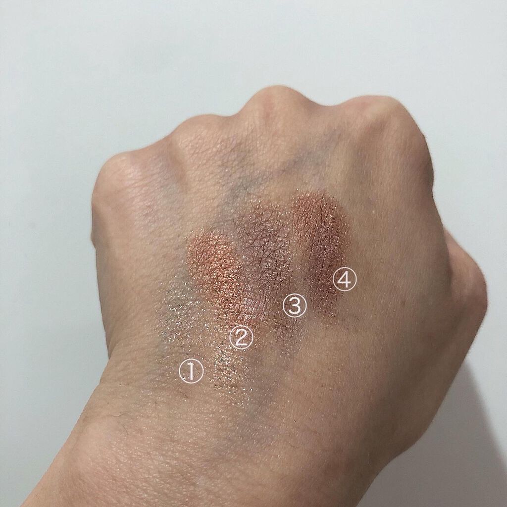 シグニチャー カラー アイズ/SUQQU/アイシャドウパレットを使ったクチコミ(2枚目)