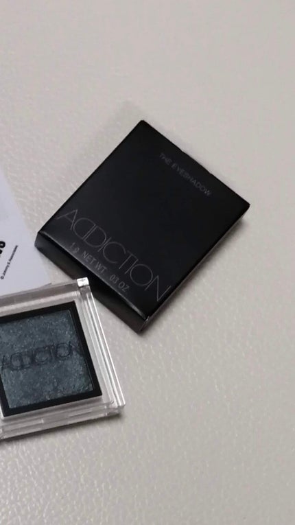 アディクション ザ アイシャドウ スパークル/ADDICTION/単色アイシャドウを使ったクチコミ(4枚目)