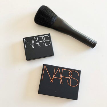 アイコニックグロー ミニチークセット/NARS/メイクアップキットを使ったクチコミ（2枚目）