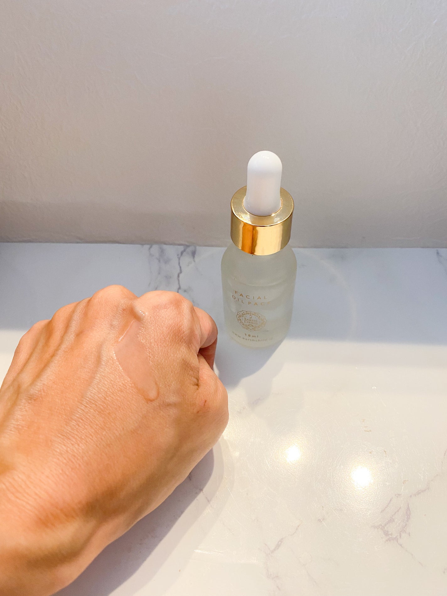 フェイシャル オイル パック/EARTHCHILD/フェイスオイルを使ったクチコミ(2枚目)