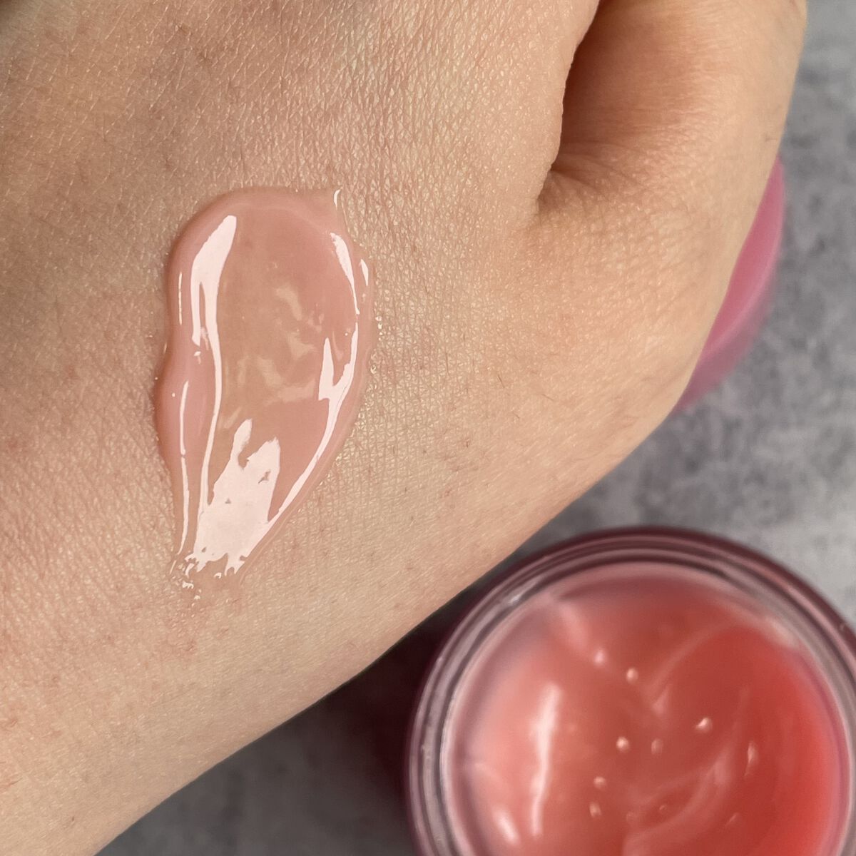 リップスリーピングマスク/LANEIGE/リップバームを使ったクチコミ（3枚目）