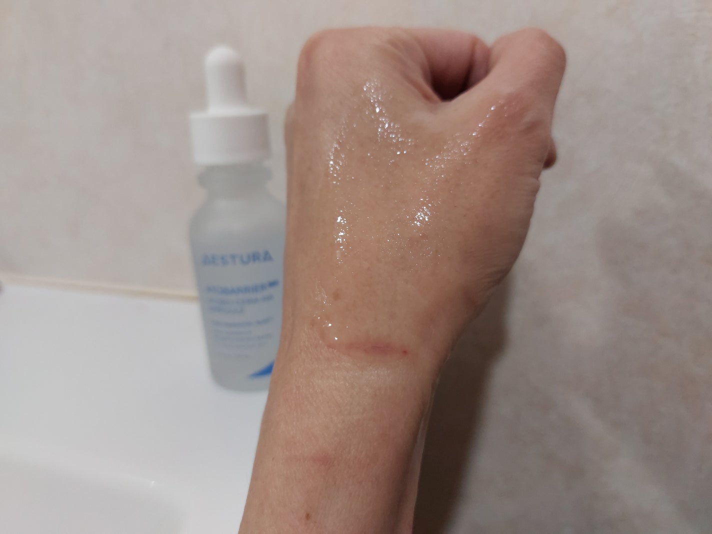 アトバリア365 セラヒアルセラム/AESTURA/美容液を使ったクチコミ(4枚目)