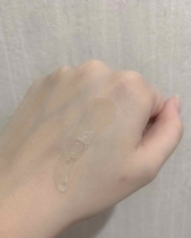 𝓈 𝒾 𝓈 𝒾  ❃ on LIPS 「お顔に"油田"持ちの方におすすめしたい！！皮脂でベースがすぐ崩..」（3枚目）