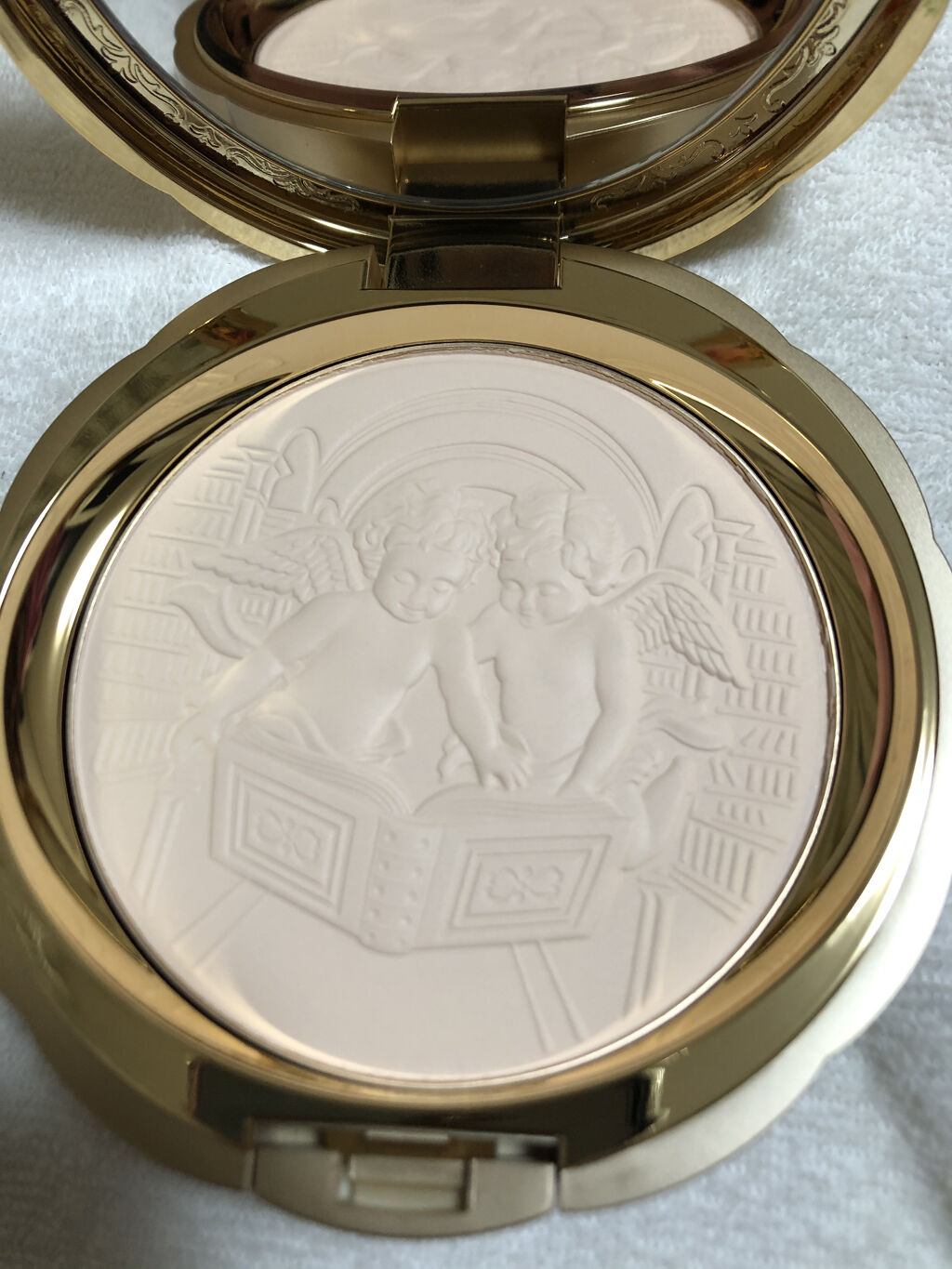 フェースアップパウダー2021/ミラノコレクション/プレストパウダーを使ったクチコミ（1枚目）