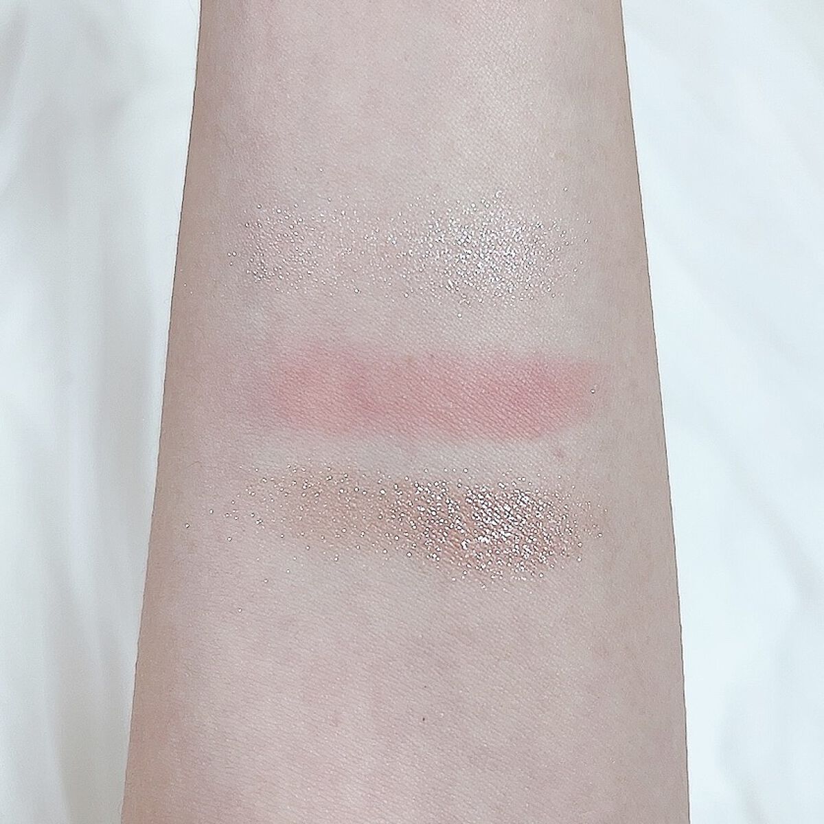 ルックアット マイアイベルベット BR404/ETUDE/単色アイシャドウを使ったクチコミ（3枚目）