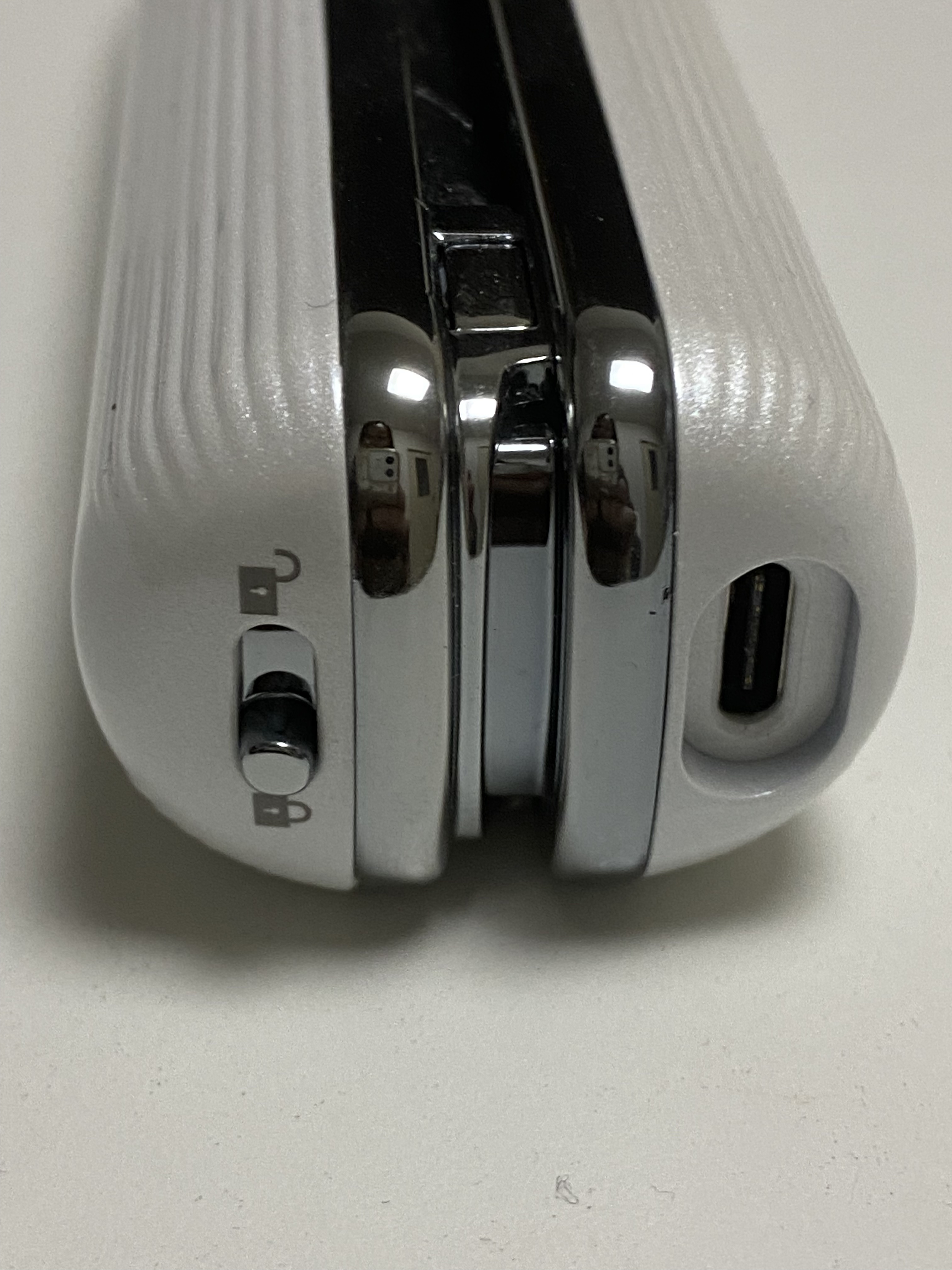 リファ ビューテック フィンガーアイロン 01 ホワイト/ReFa/ストレートアイロンを使ったクチコミ（3枚目）