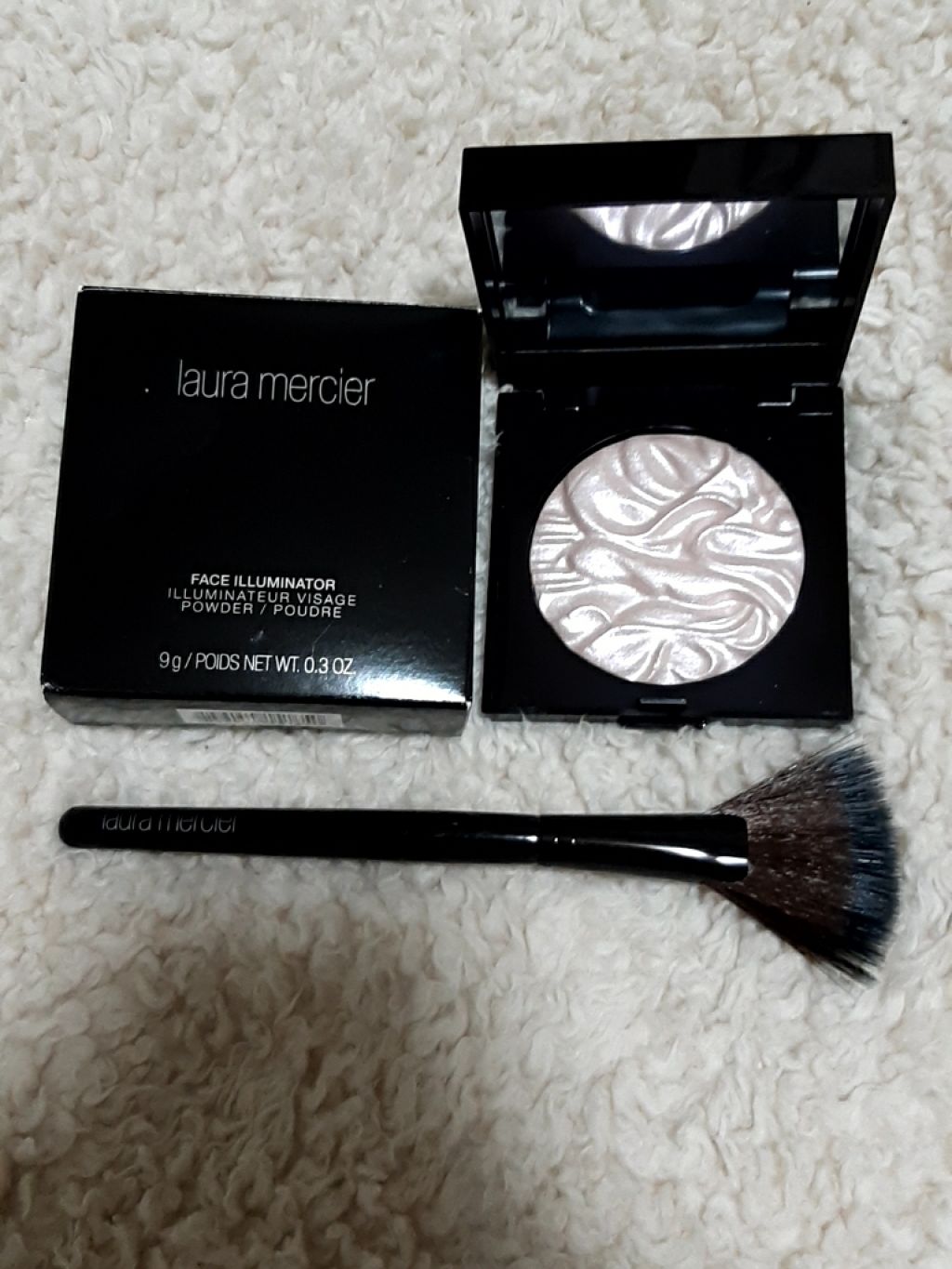 フェイスイルミネーター/ローラ メルシエ/パウダーハイライトを使ったクチコミ(2枚目)