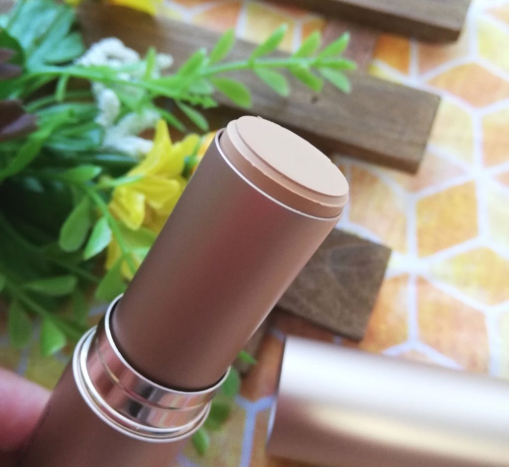 CR ハイドレイティング ファンデーション スティック/bareMinerals/その他ファンデーションを使ったクチコミ(2枚目)