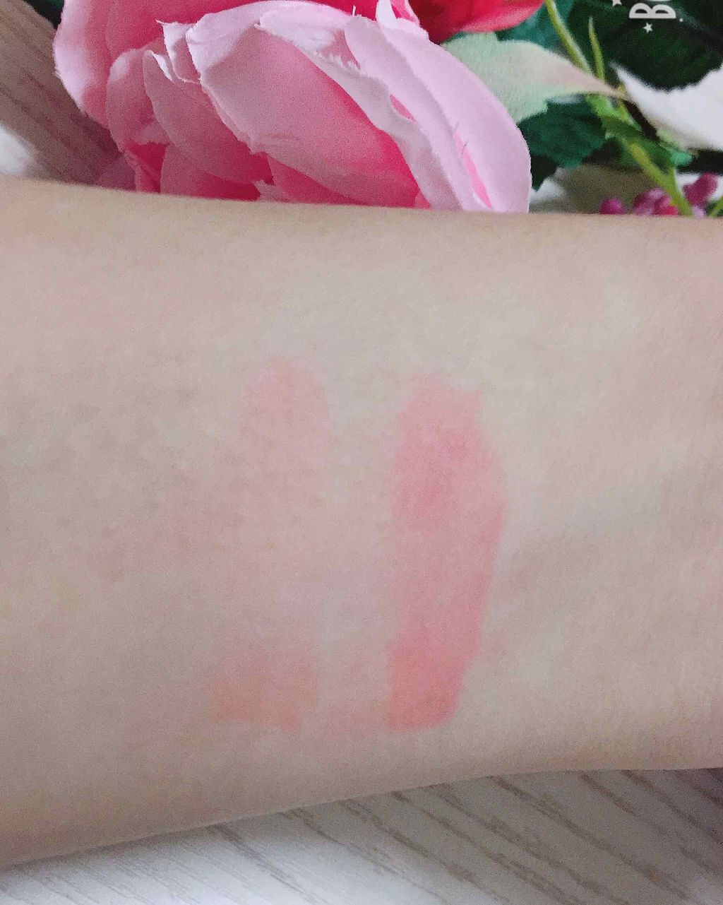 ディアダーリン ウォータージェルティント （アイスティント）/ETUDE/口紅を使ったクチコミ（3枚目）