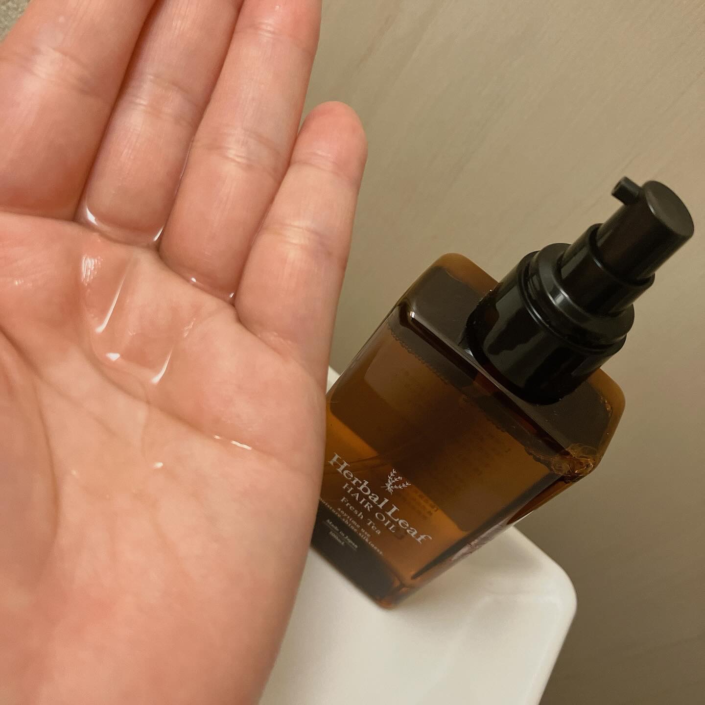 オーガニックヘアオイル フレッシュティーの香り/ハーバルリーフ/ヘアオイルを使ったクチコミ（2枚目）