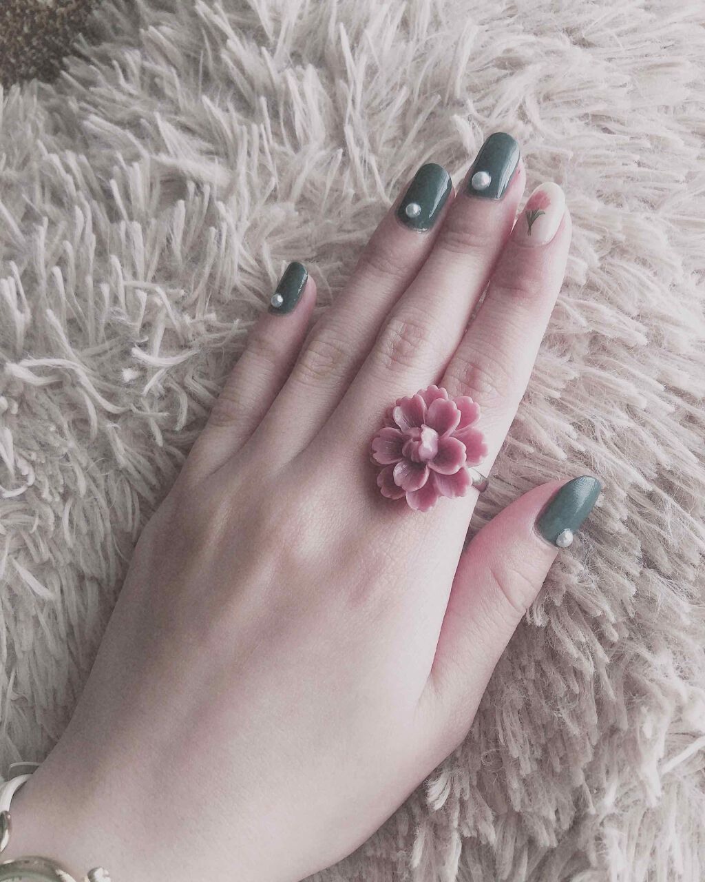 カラフルネイルズ/キャンメイク/マニキュアを使ったクチコミ（2枚目）