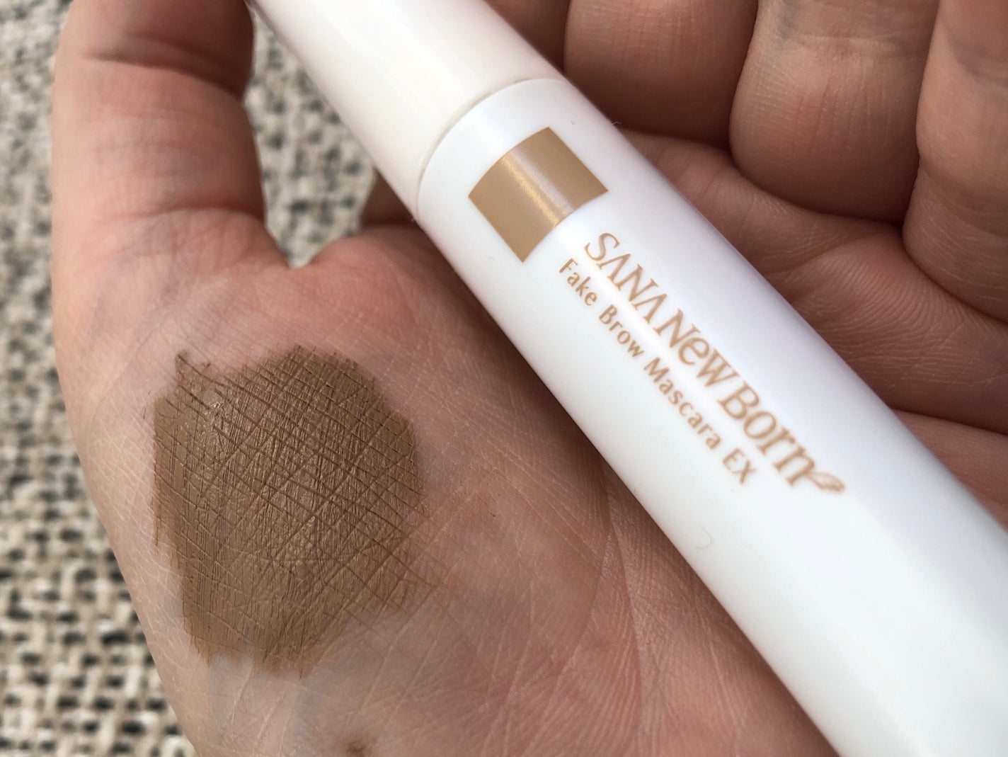フェイクブロウマスカラEX/サナ ニューボーン/眉マスカラを使ったクチコミ(2枚目)