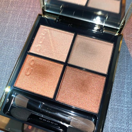 シグニチャー カラー アイズ/SUQQU/アイシャドウパレットを使ったクチコミ(2枚目)