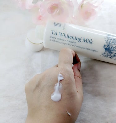 TA ホワイトニングミルク/sallacce/乳液を使ったクチコミ（3枚目）