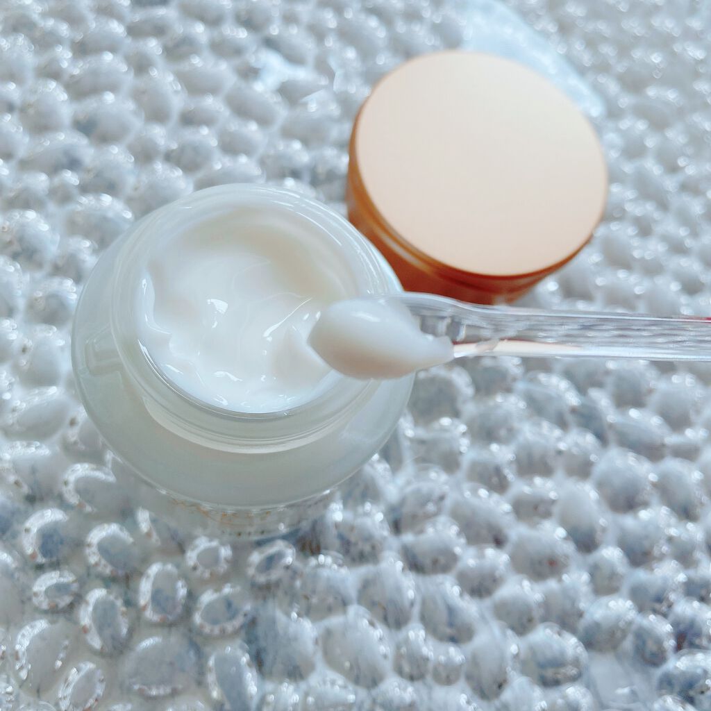 ワールド ワン ナイトリペアージュ/ステファニー/フェイスクリームを使ったクチコミ（3枚目）