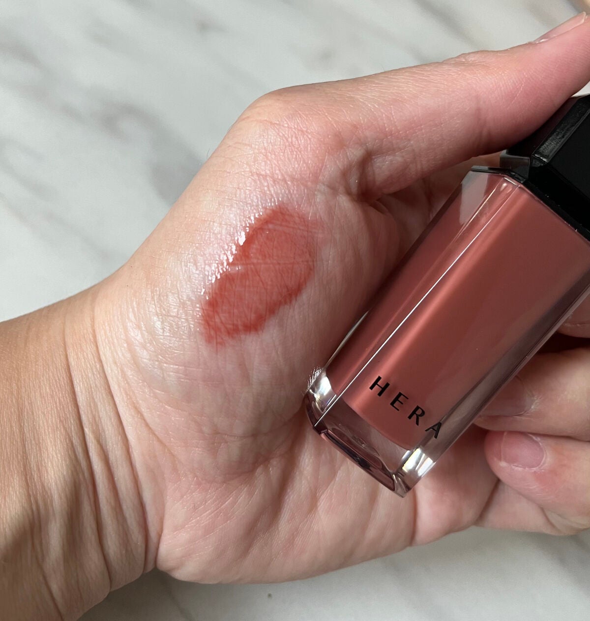 センシュアルヌードグロス/HERA/リップグロスを使ったクチコミ(3枚目)