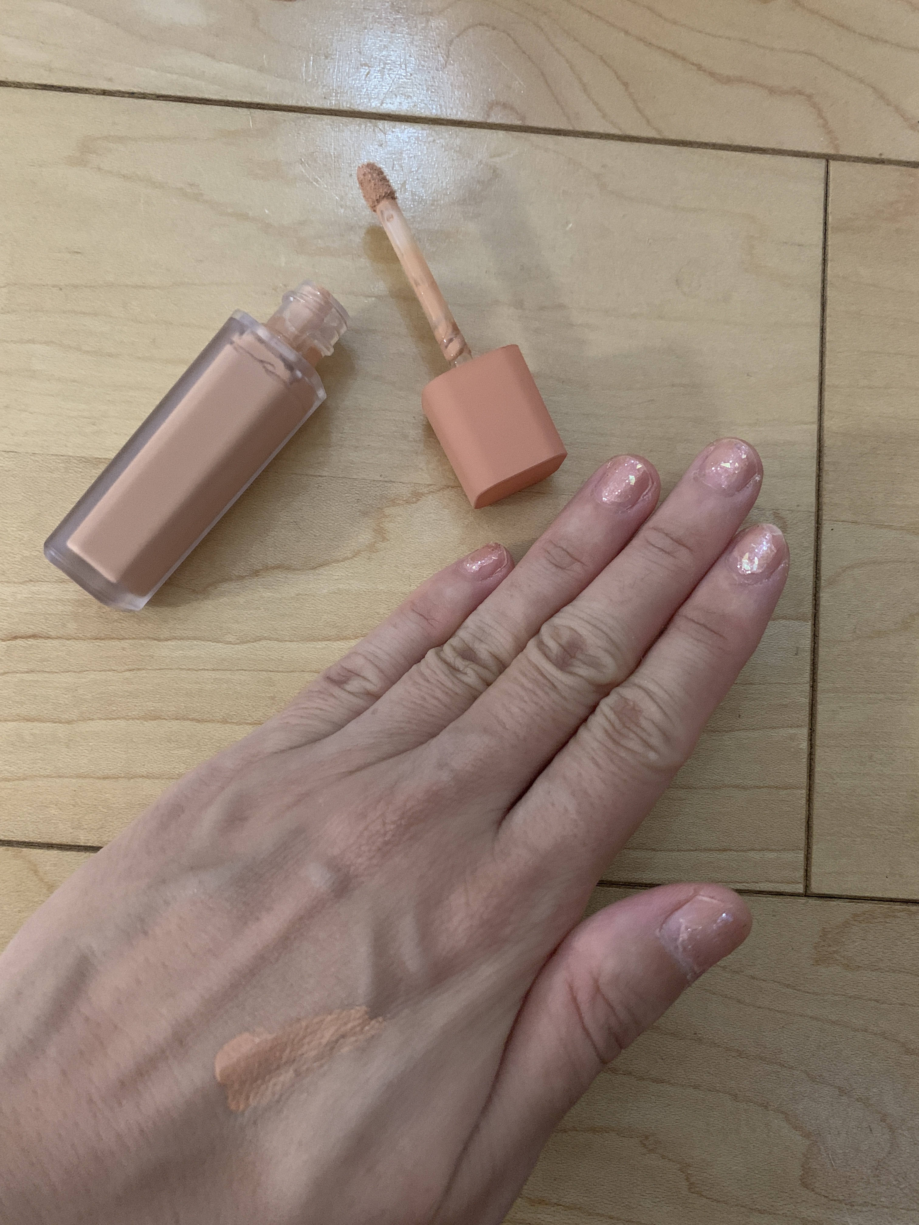 ウインク アイ シェード プライマー/Javin De Seoul/リキッドアイシャドウを使ったクチコミ（1枚目）