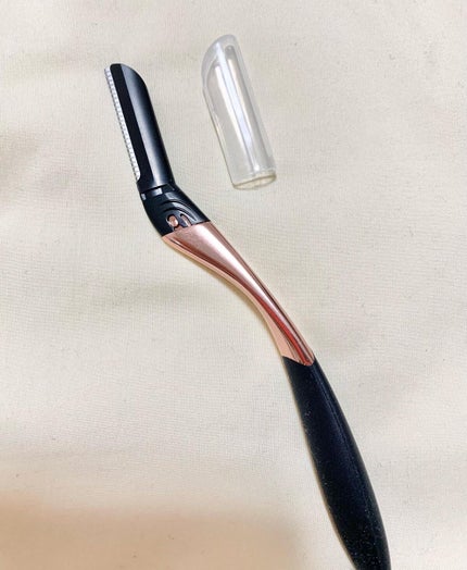 サロンプラス トーンアップ フェイススムーサー ホルダー(刃付き)/サロンプラス/シェーバーを使ったクチコミ(2枚目)