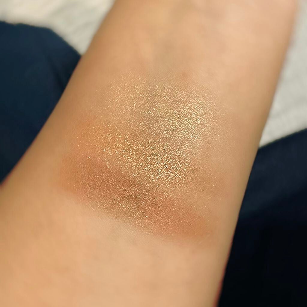 トーンアップアイシャドウ/CEZANNE/アイシャドウパレットを使ったクチコミ(2枚目)