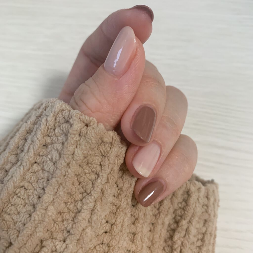 カラフルネイルズ/キャンメイク/マニキュアを使ったクチコミ（3枚目）