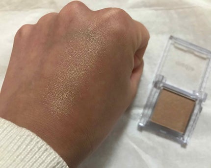 ブライトアップアイシャドウ/media/単色アイシャドウを使ったクチコミ(2枚目)