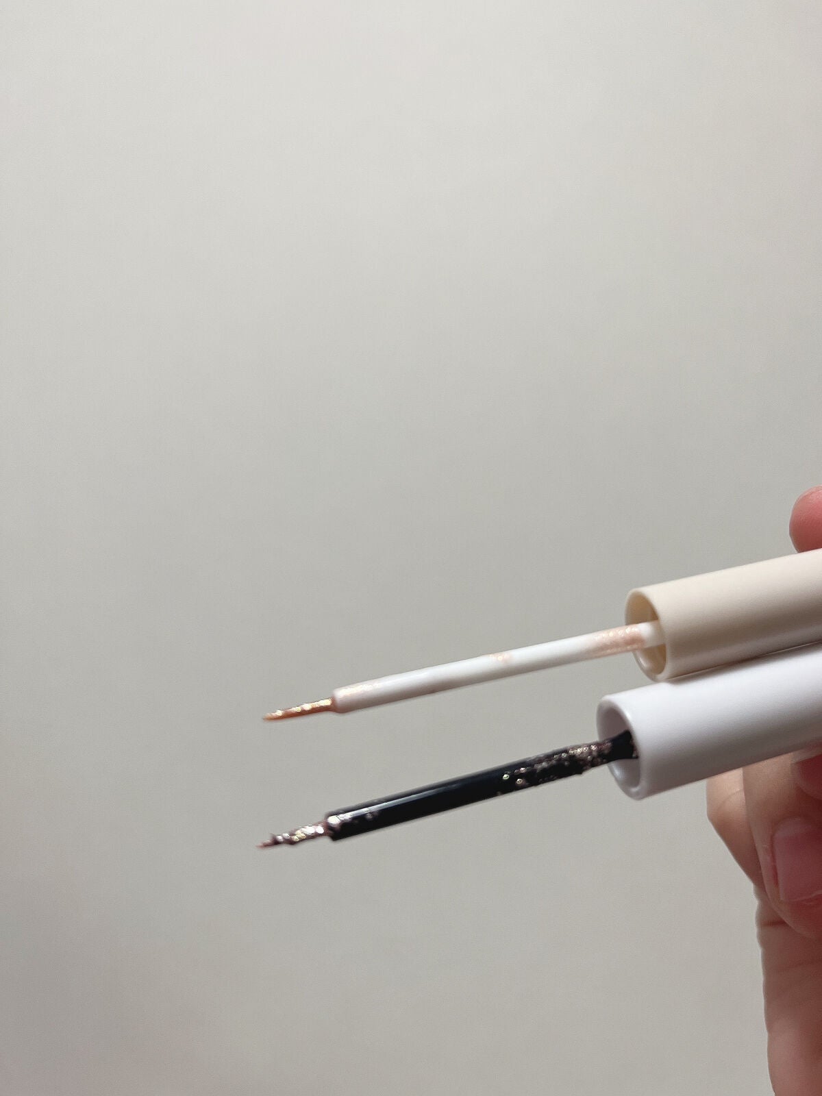 グリッター イルミネーションライナー R/CipiCipi/リキッドアイライナーを使ったクチコミ(2枚目)