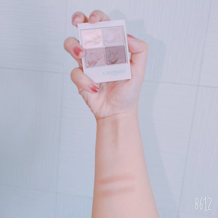 シルキースフレアイズ/キャンメイク/アイシャドウパレットを使ったクチコミ(2枚目)