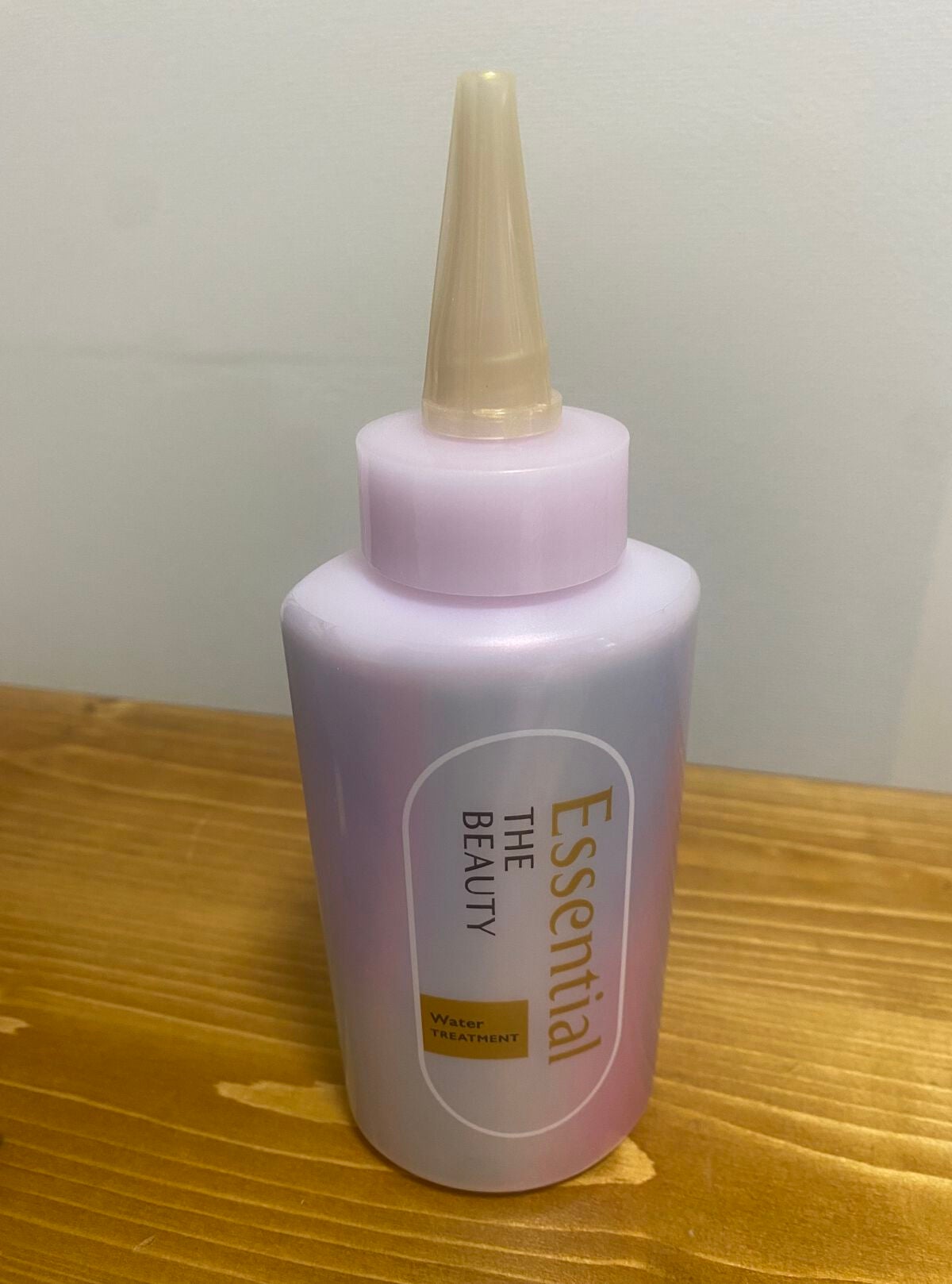 エッセンシャル プレミアム ウォータートリートメント EXスムース/エッセンシャル/アウトバストリートメントを使ったクチコミ(1枚目)