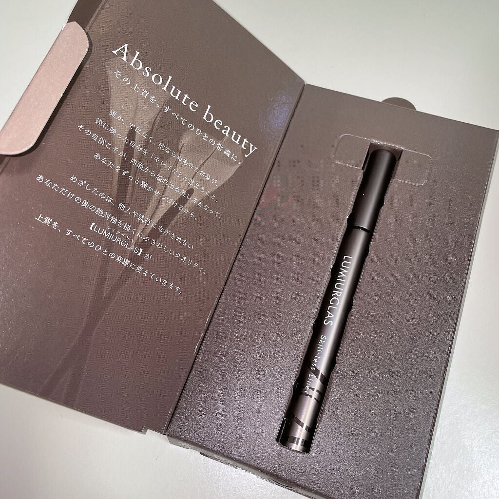スキルレスライナー/LUMIURGLAS/リキッドアイライナーを使ったクチコミ(7枚目)