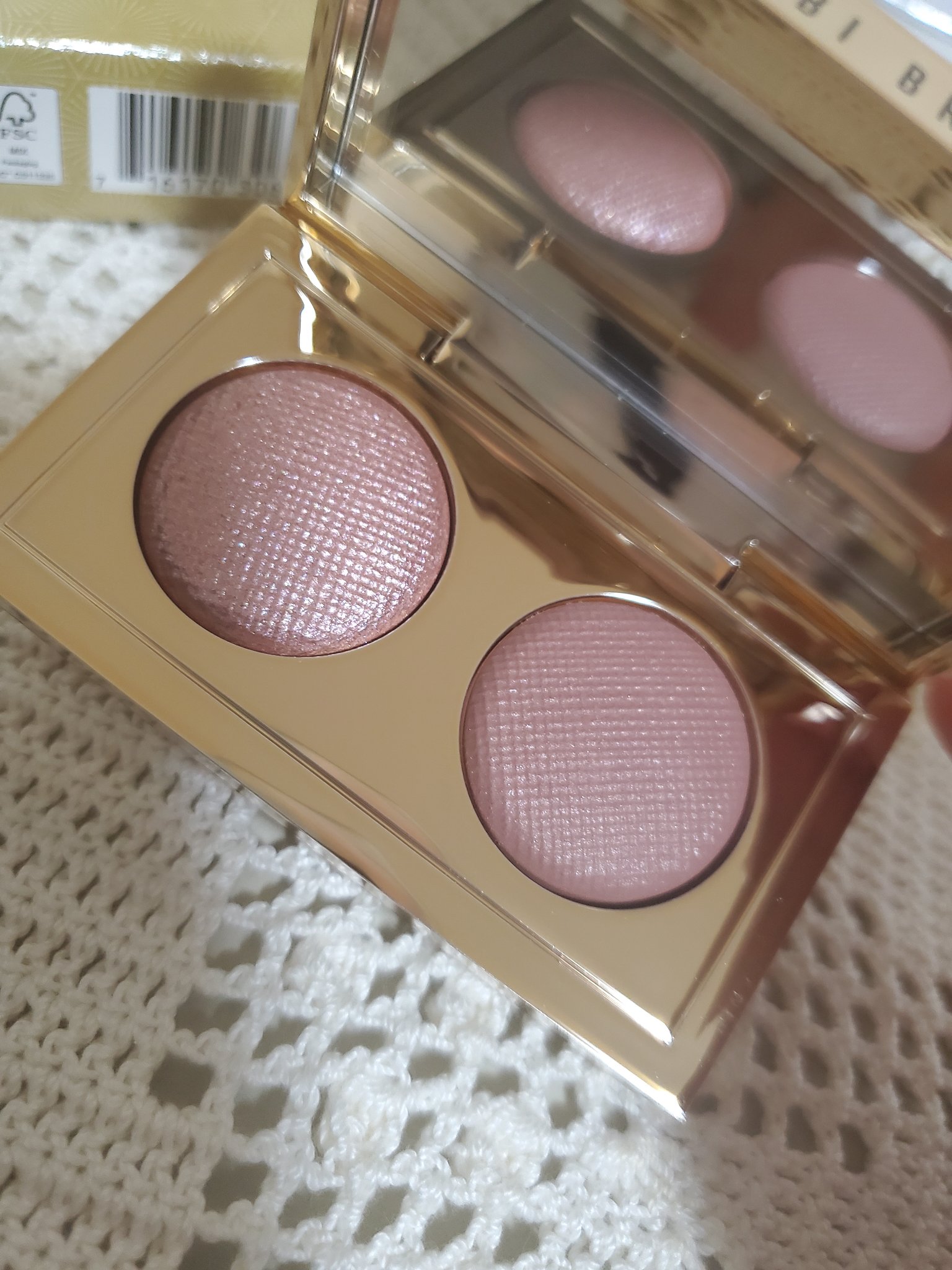 アドバンスドエシリアルスムースオペレーター ルースパウダー X02/THREE/ルースパウダーを使ったクチコミ（3枚目）