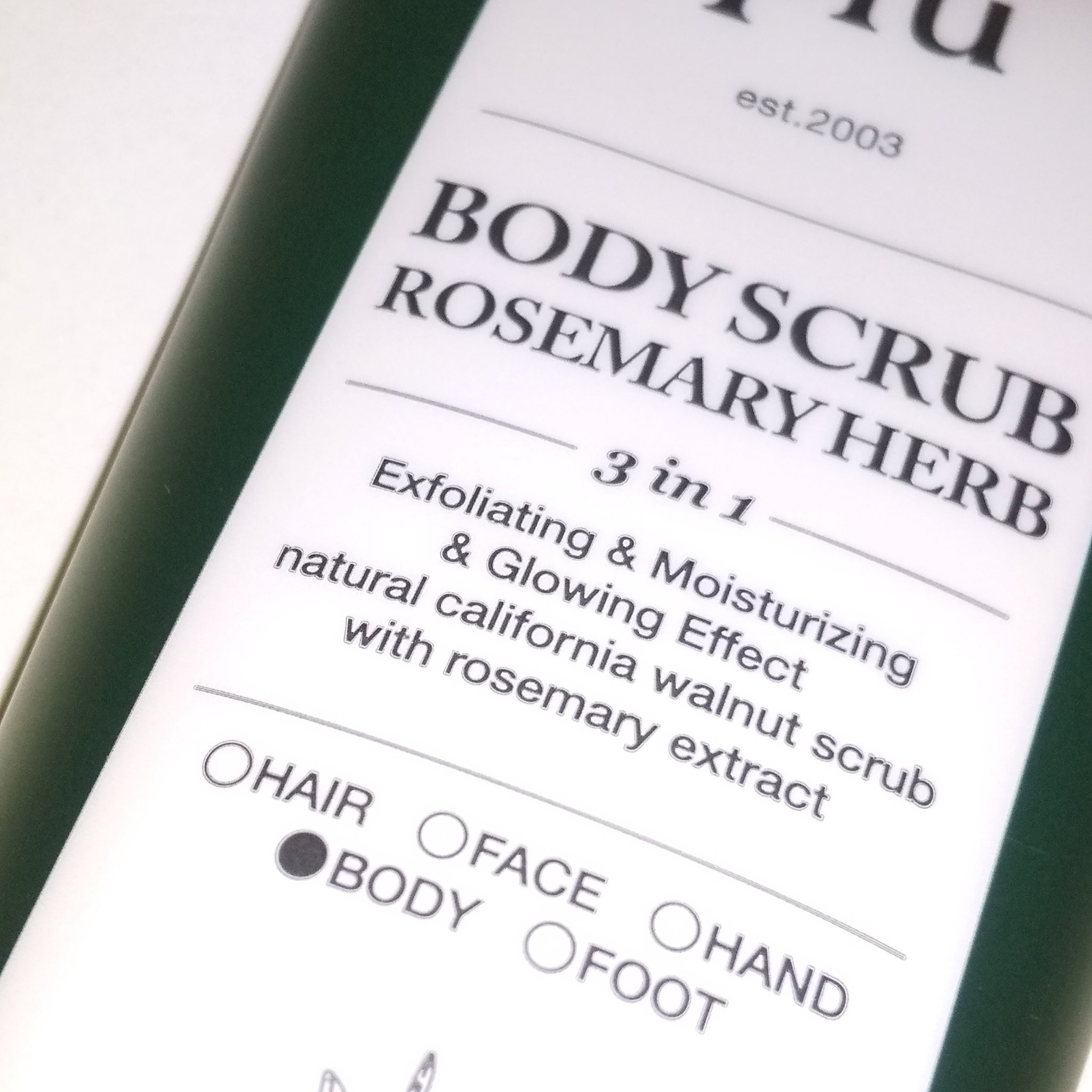 オリジナルボディスクラブ ローズマリーハーブ/plu/ボディスクラブを使ったクチコミ（2枚目）