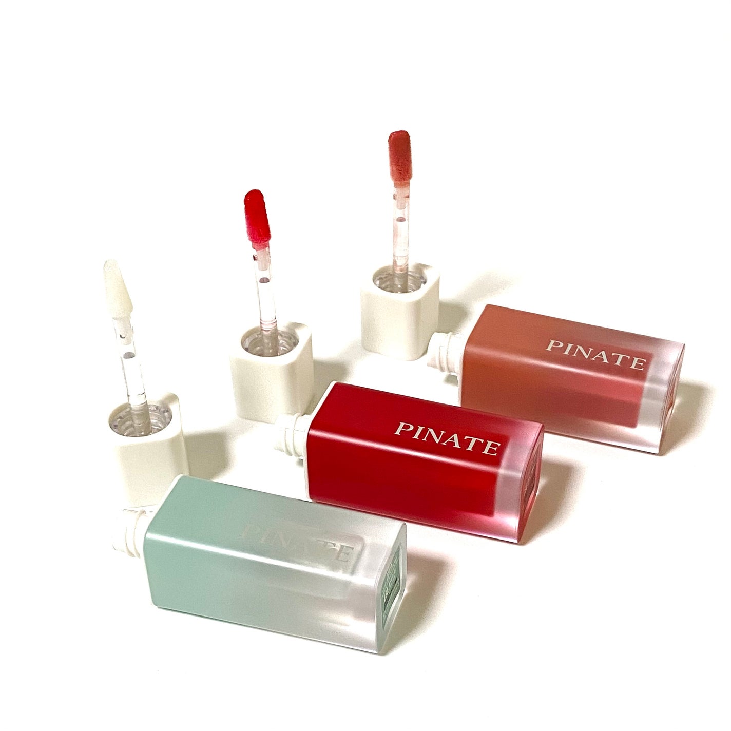 ナチュラルブルームリップオイルセラム 3色セット/PINATE/リップグロスを使ったクチコミ(5枚目)