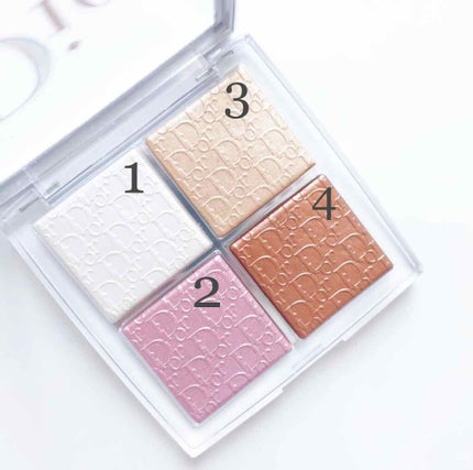 ディオール バックステージ フェイス グロウ パレット/Dior/ハイライトを使ったクチコミ(3枚目)