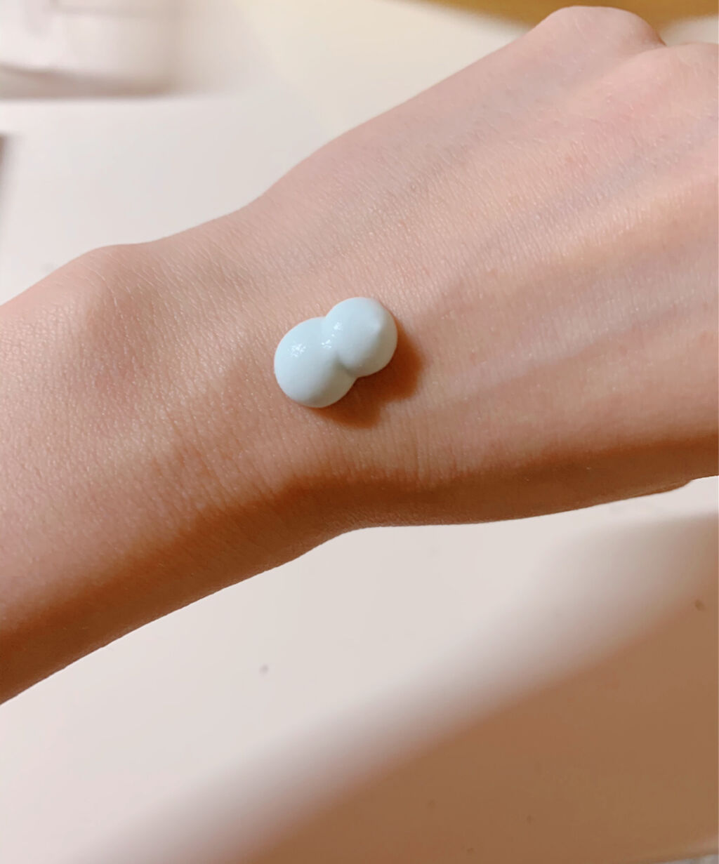 ミルキースキンマスク/MAJOLICA MAJORCA/化粧下地を使ったクチコミ（2枚目）