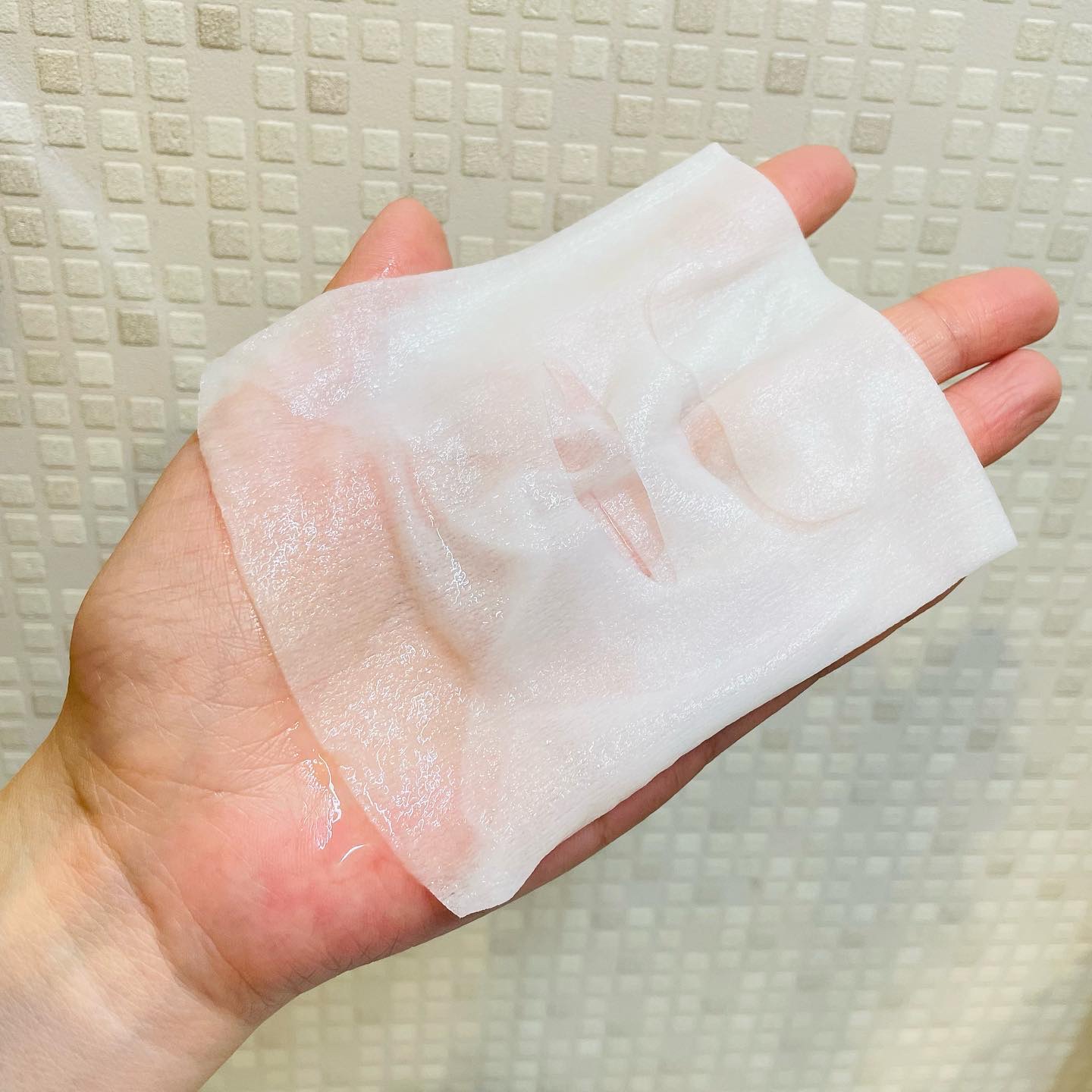 ルルルンOVER45 カメリアピンク（モイスト） 7枚入/ルルルン/シートマスク・パックを使ったクチコミ（3枚目）