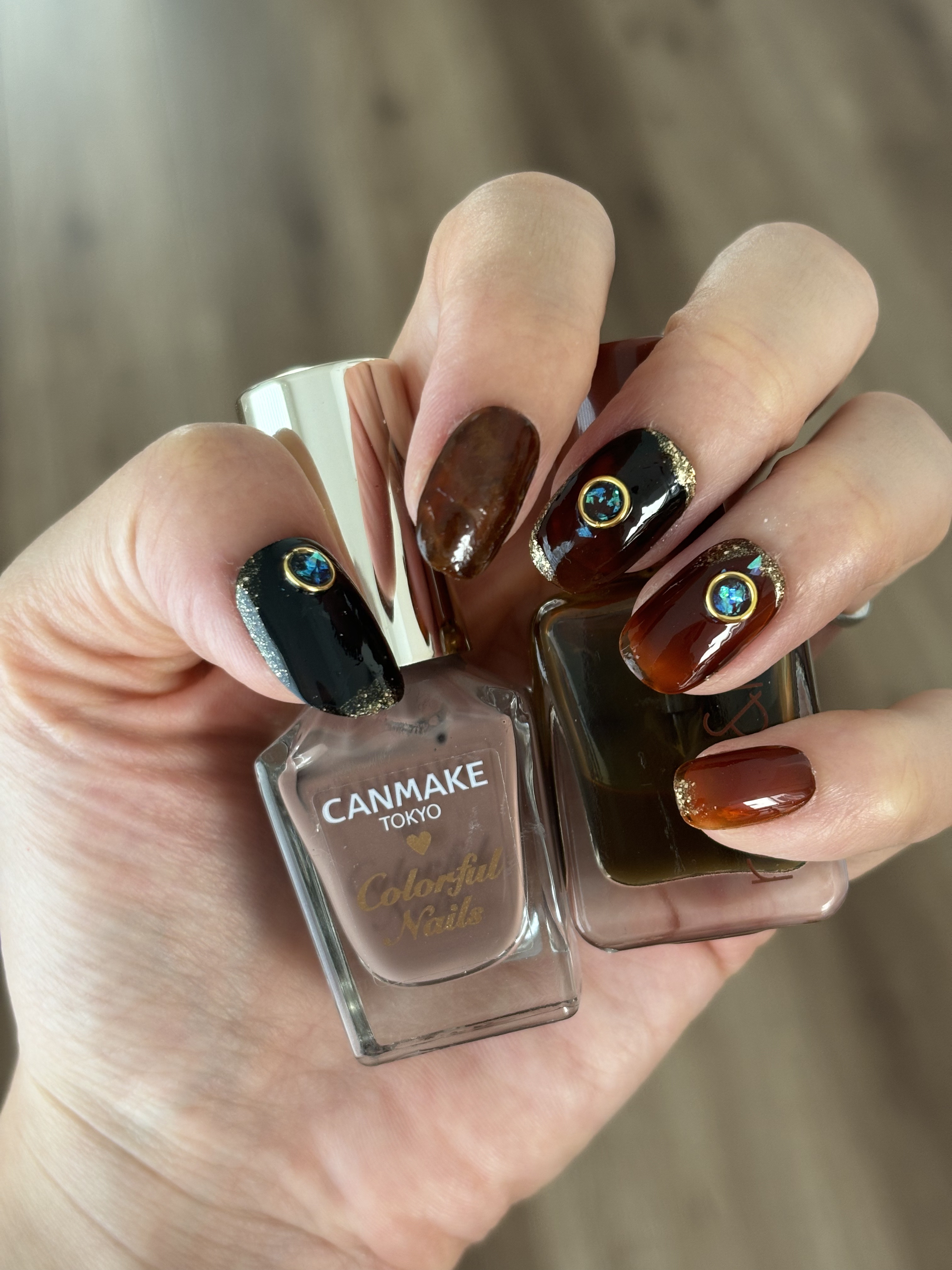 カラフルネイルズ/キャンメイク/マニキュアを使ったクチコミ（2枚目）