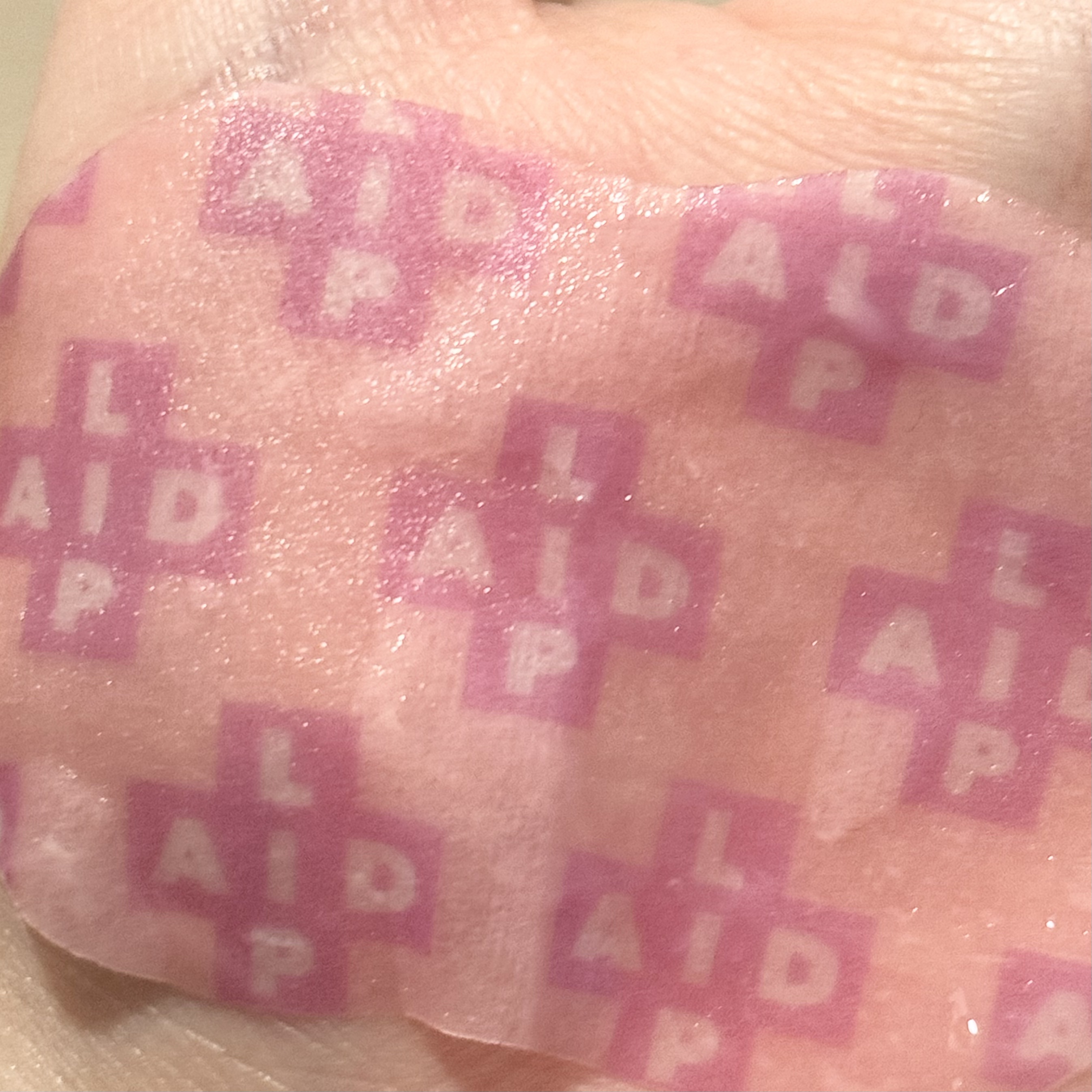 リップエイド集中マスク/トレンドホリック/リップマスクを使ったクチコミ（3枚目）