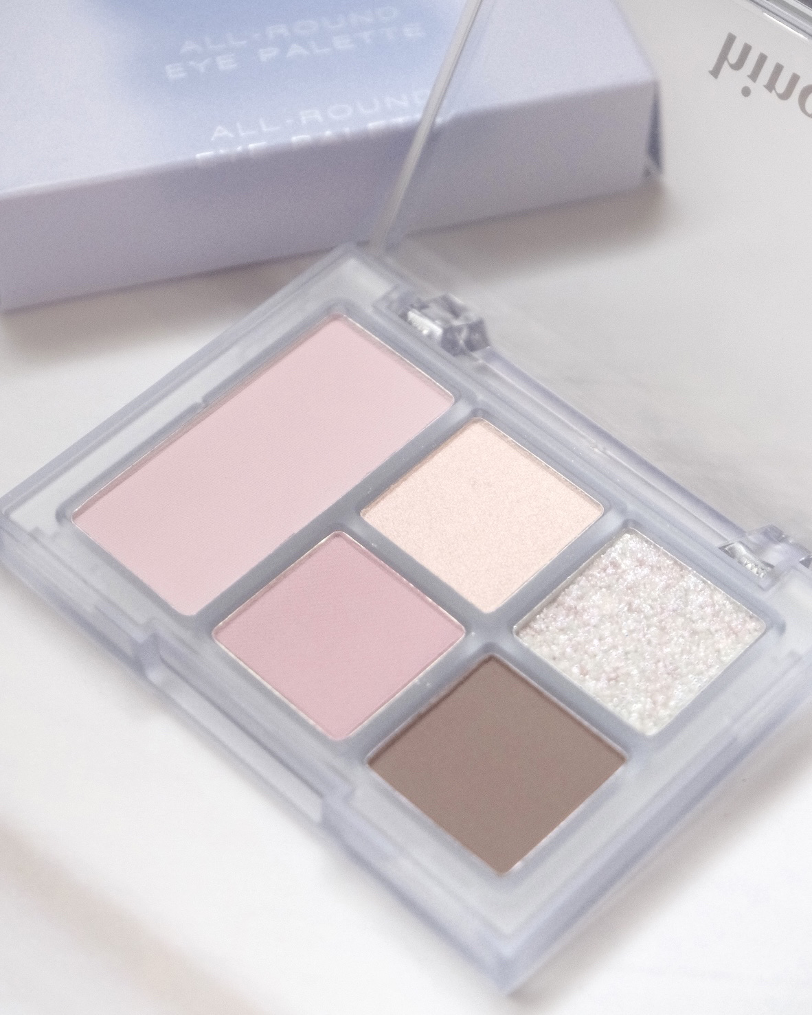 オールラウンドアイパレット 04 ヘザーブルー/hince/マルチパレットを使ったクチコミ（3枚目）