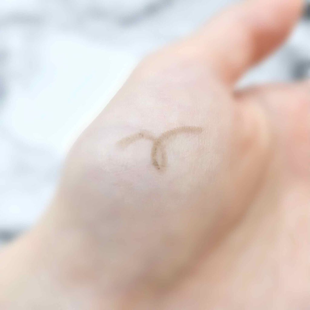 マイクロ ブロー ペンシル/BOBBI BROWN/アイブロウペンシルを使ったクチコミ(2枚目)