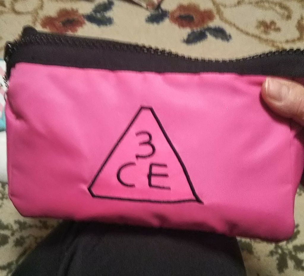 3CE ポーチ スモール/3CE/化粧ポーチを使ったクチコミ（2枚目）