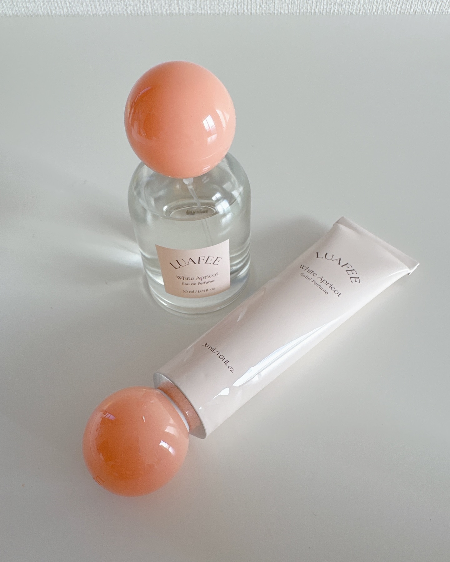 ソリッド パフューム ホワイトアプリコット/LUAFEE/練り香水を使ったクチコミ（3枚目）