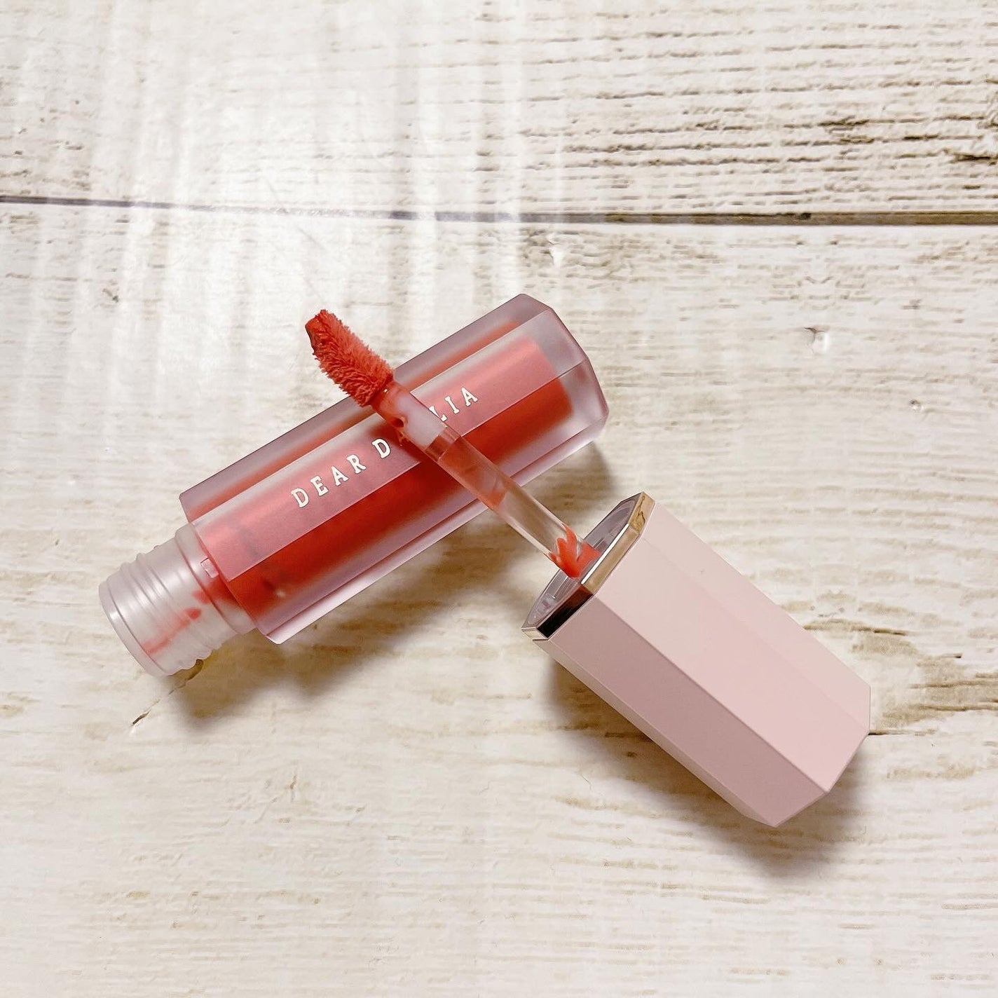 ペタルドロップリキッドブラッシャー/DEAR DAHLIA/リキッドチークを使ったクチコミ(2枚目)