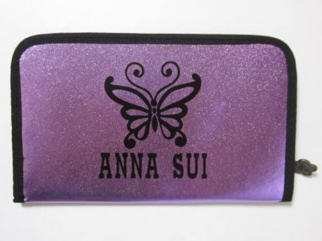 ANNA SUI ９ポケットつき　超便利マルチケース