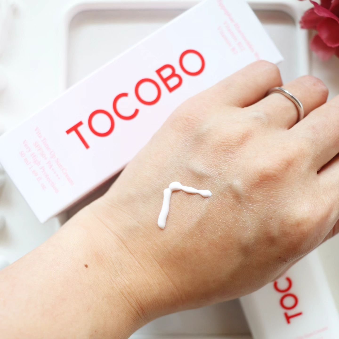 ビタトーンアップサンクリーム/TOCOBO/日焼け止めクリームを使ったクチコミ（3枚目）