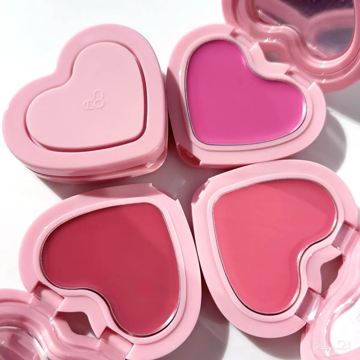 GLOWY CREAM BLUSH/AOU/ジェル・クリームチークを使ったクチコミ（1枚目）